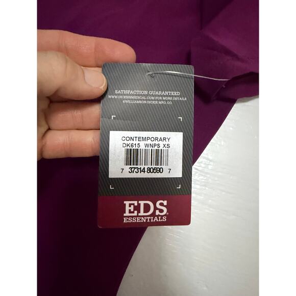 NWT Dickies maroon scrub top sz XS nurse medical - Picture 5 of 6